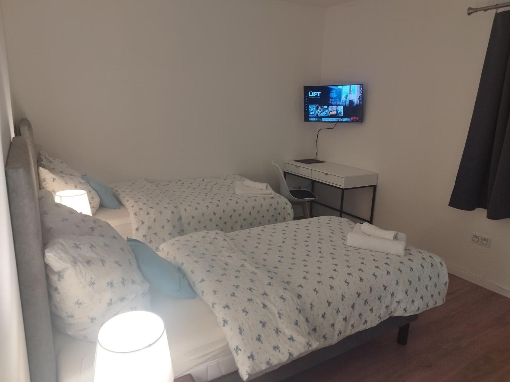 Hotel Flynnhouse Aš Zewnętrze zdjęcie
